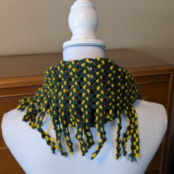 GREEN BAY PACKER Knit SCARF Green & Gold Football Fans Fall Favorite - Picture 4 of 10